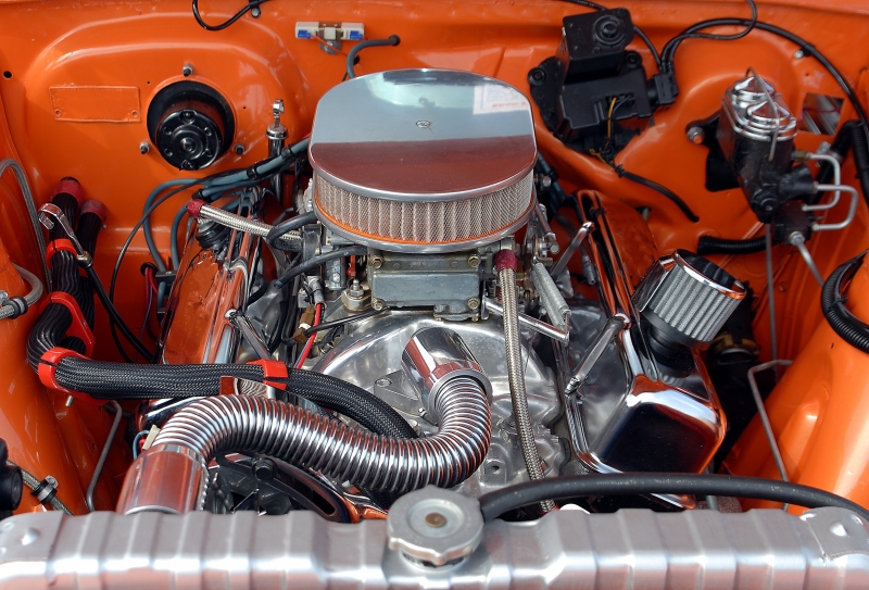 garagiste-SEILLANS-min_car-engine-1738309